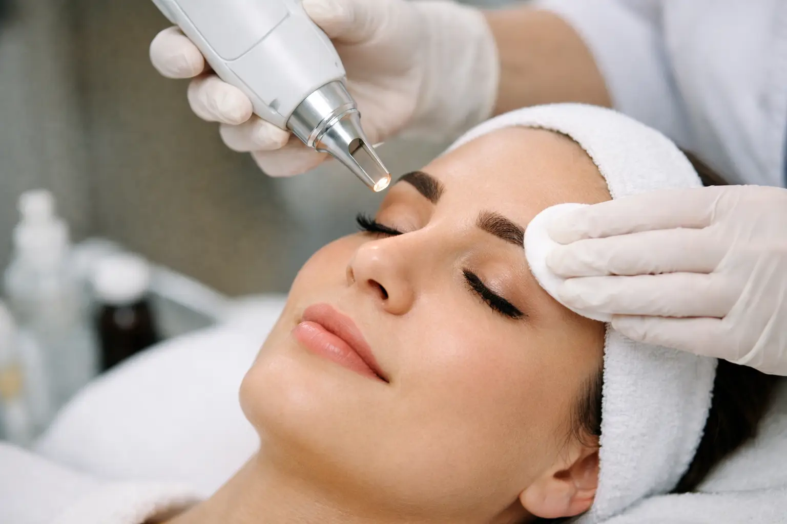 How to Remove PMU Safely Without Damaging Skin